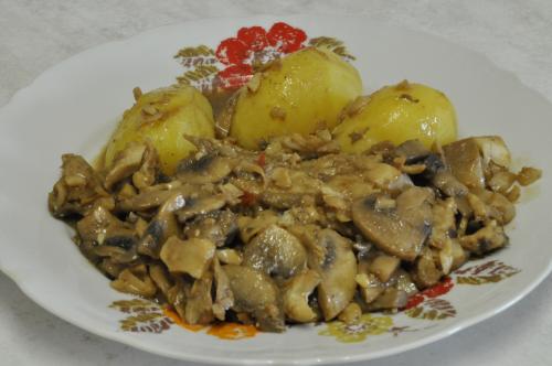 Jak uvařit rybí filé na žampionech? Snadné recept, připravený za 30 - 45 minut